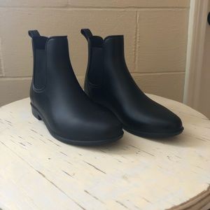Chelsea rain boots